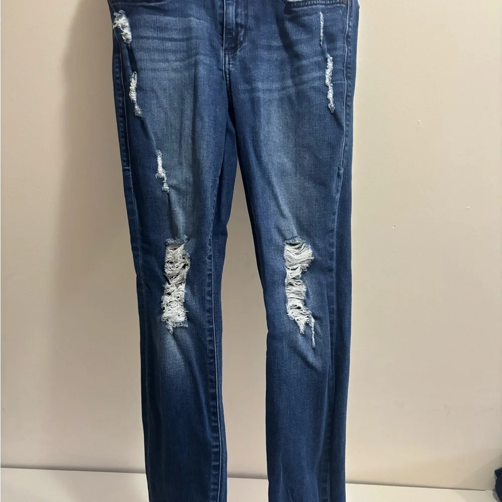 Rock & Republic Ripped Indigo Skinny Jeans